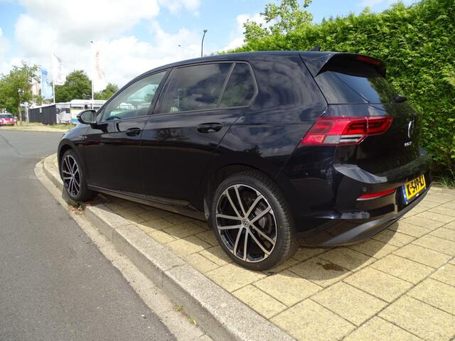 Volkswagen GOLF 1.0 ETSI LIFE BNS- Led-Media app-Virtual Dash-Cruise-Navi-Clima-Lmv-Blth