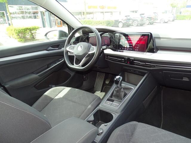 Volkswagen GOLF 1.0 ETSI LIFE BNS- Led-Media app-Virtual Dash-Cruise-Navi-Clima-Lmv-Blth