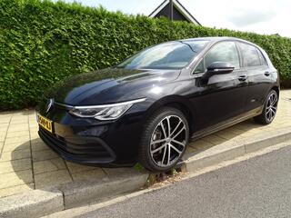 volkswagen-golf-1.0-etsi-life-bns--