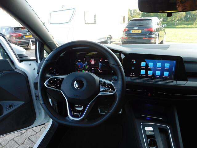 Volkswagen GOLF 1.4 eHybrid GTE/ DSG IQ-light, Stuur-stoelverw, Navi, Carplay