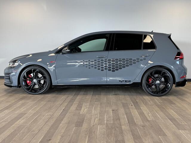 Volkswagen GOLF 2.0 TSI GTI TCR PANO | DCC | CAMERA