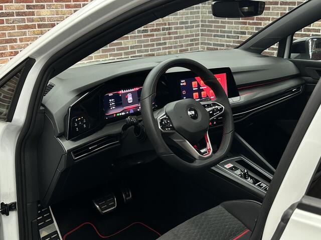 Volkswagen GOLF 2.0 GTI Clubsport Panorama IQ Camera Virtual