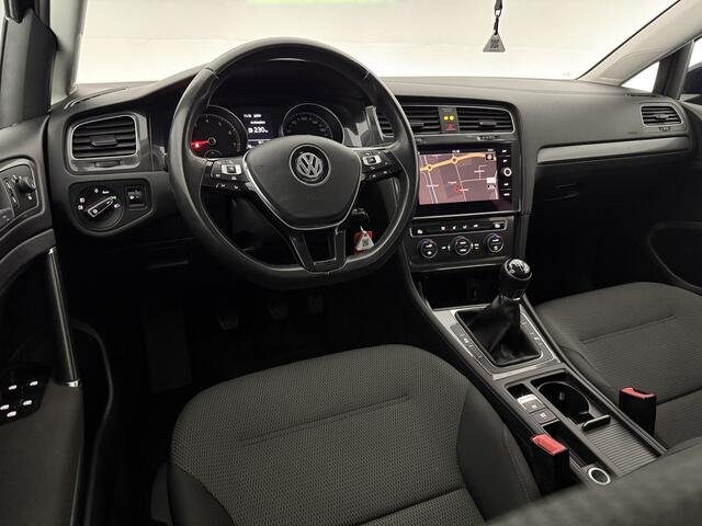 Volkswagen GOLF 1.0 TSI Comfortline Clima Carplay Adaptive Cruise LED Navigatie PDC 16"LMV