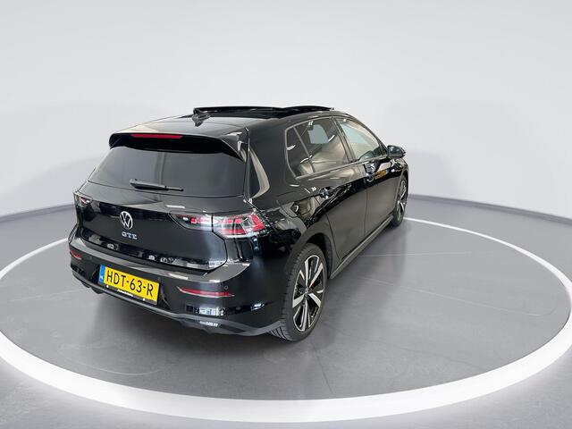 Volkswagen GOLF 1.5 272pk DSG eHybrid GTE · Panoramadak · 360 Camera · Elek. Trekhaak · IQ.Light · Stoelventilatie · Keyless · 18'' Inch · Garantie t/m 10-02-2029 of 100.000km