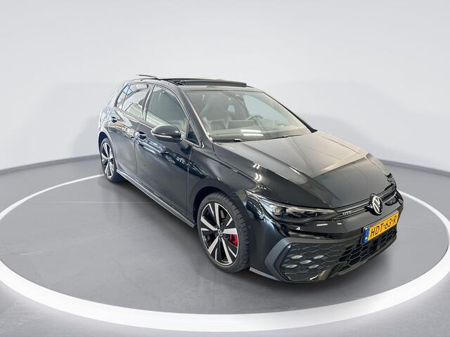 Volkswagen GOLF 1.5 272pk DSG eHybrid GTE · Panoramadak · 360 Camera · Elek. Trekhaak · IQ.Light · Stoelventilatie · Keyless · 18'' Inch · Garantie t/m 10-02-2029 of 100.000km