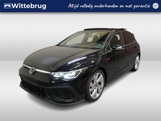 Volkswagen GOLF 2.0 TSI GTI Clubsport / AUTOMAAT/ 300 PK/ HARMAN KARDON/ PANO/ 19" LMV/ ALCANTARA/ HEAD-UP DISPLAY/ DIGITAL DASH/ NAVI/ APP-CONNECT/ STOEL-STUUR VERWARM./ RIJ-MODI/ ADAPT. CRUISE/ PARK. SENSOREN + CAMERA/ MATRIX