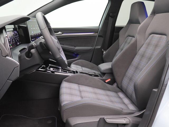 Volkswagen GOLF 1.5 eHybrid GTE 272PK DSG Pano-Schuifdak, Black Style, DCC, Keyless, 360gr. Camera, Side Assist, Head-Up Display, Matrix LED-verlichting, Stoel-Stuurverwarming, Adaptieve Cruise, Trekhaak, 18" LM Velgen