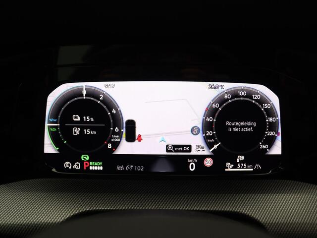 Volkswagen GOLF 1.5 eHybrid GTE 272PK DSG Pano-Schuifdak, Black Style, DCC, Keyless, 360gr. Camera, Side Assist, Head-Up Display, Matrix LED-verlichting, Stoel-Stuurverwarming, Adaptieve Cruise, Trekhaak, 18" LM Velgen