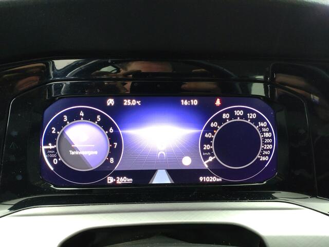 Volkswagen GOLF Variant 1.0 TSI Life | Verwacht |