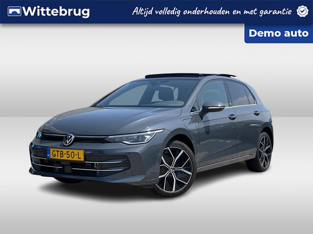 Volkswagen GOLF 1.5 eHybrid 204PK DSG 50 Edition / Panoramadak / Achteruitrijcamera / Side Assist / Keyless / 18'' LMV / VW