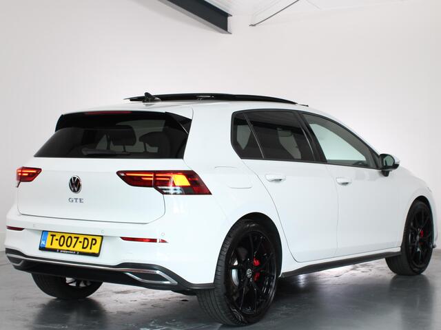 Volkswagen GOLF 1.4 eHybrid GTE, Panoramadak, IQ-Light, Virtual, DAB, Apple Carplay/Android Auto