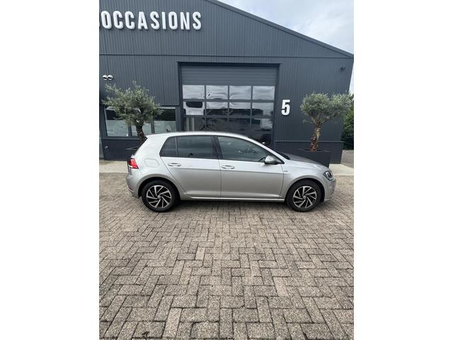 Volkswagen GOLF 1.0 TSI Highline