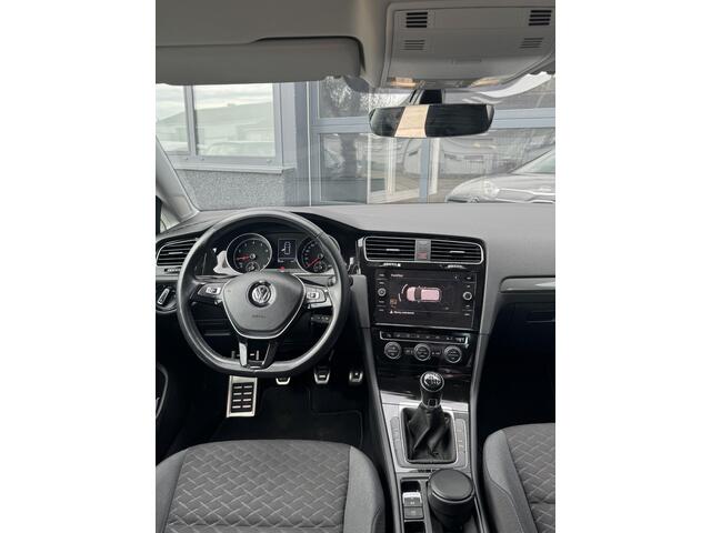 Volkswagen GOLF 1.0 TSI Highline