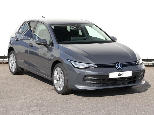 Volkswagen GOLF Life Edition 1.5 eHybrid 150 kW / 204 pk Hatchback | App-Connect | Keyless | Camera | Getint glas |