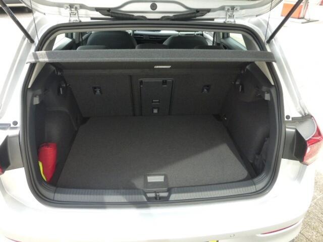 Volkswagen GOLF 1.5 TSI Life Business 130 Pk, Adp cruise, LM, Stoel/stuur verw.