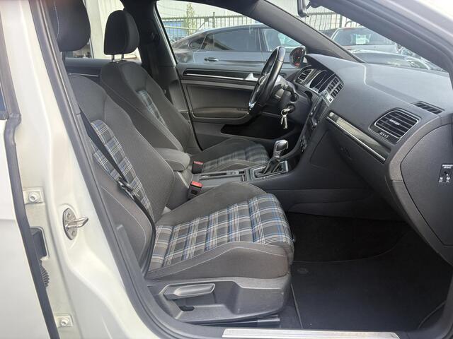 Volkswagen GOLF 1.4 TSI GTE