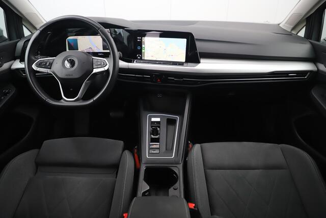 Volkswagen GOLF 1.0 eTSI Life Business Automaat 18 inch LMV Virtual Sportstoelen Navigatie Camera Sfeerverlichting Stoelverwarming Adaptive Cruise