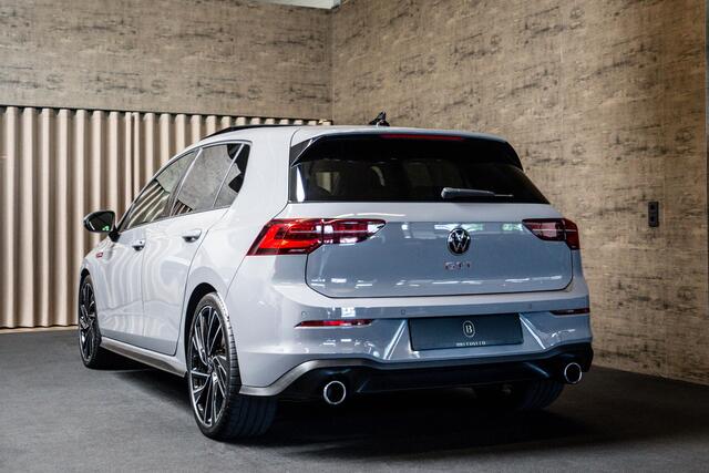 Volkswagen GOLF 2.0 TSI GTI H&K sound, Panoramadak