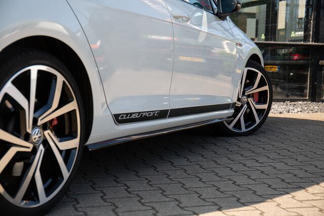Volkswagen GOLF 2.0 TSI GTI Clubsport 266PK , Pano dak, Adap. Cruise, Dynaudio