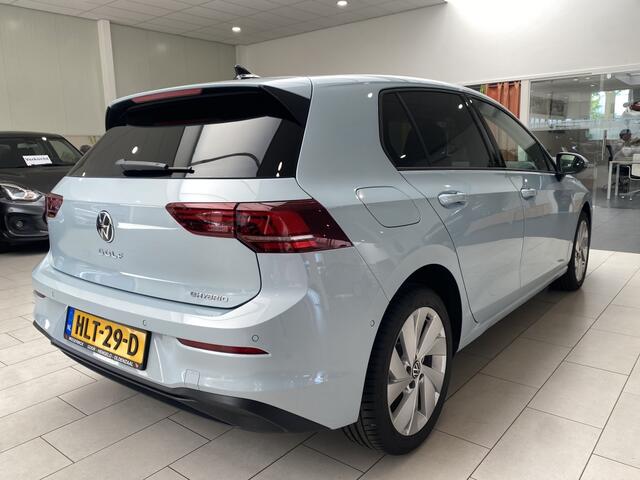 Volkswagen GOLF 1.5 eHybrid Life Edition 204PK DSG Adaptieve Cruise Controle, Na
