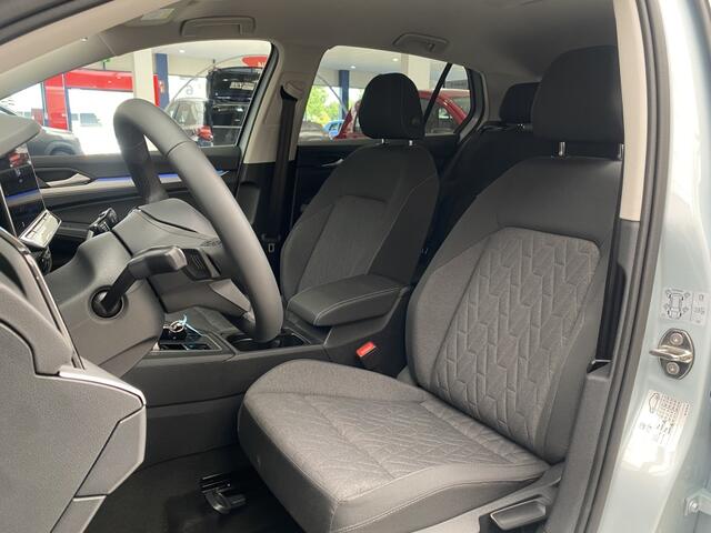 Volkswagen GOLF 1.5 eHybrid Life Edition 204PK DSG Adaptieve Cruise Controle, Na