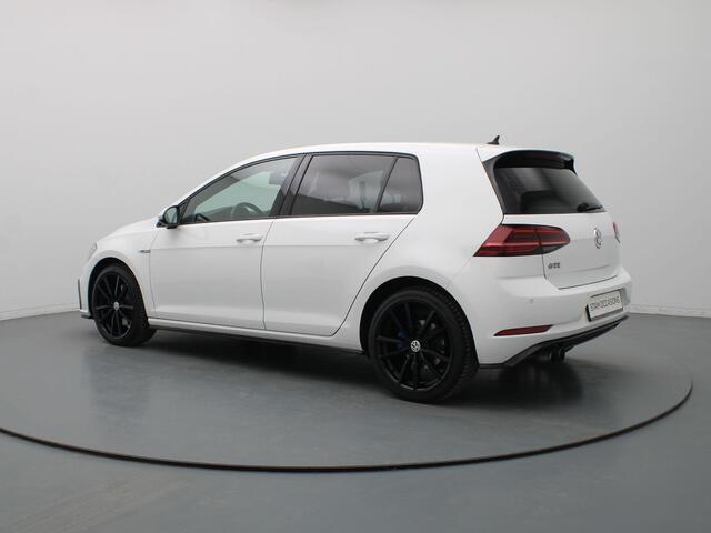 Volkswagen GOLF 150pk TSI PHEV GTE Climate | Parkeersens. v+a | Stoelverw.