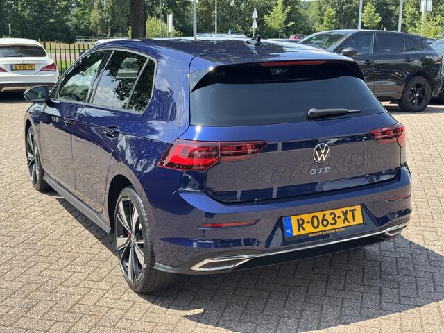 Volkswagen GOLF 1.4 eHybrid GTE / Camera / Navigatie / Sfeerverlichting / LED Koplampen / 18'' / Virtual Cockpit / DAB / Stoelverwarming / ACC