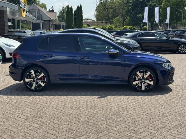 Volkswagen GOLF 1.4 eHybrid GTE / Camera / Navigatie / Sfeerverlichting / LED Koplampen / 18'' / Virtual Cockpit / DAB / Stoelverwarming / ACC