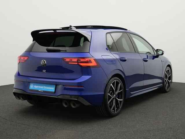 Volkswagen GOLF 2.0 TSI 320 pk DSG R 4Motion | Panoramadak | Akrapovic | Adaptief sportonderstel | Harman/Kardon | Head-up display