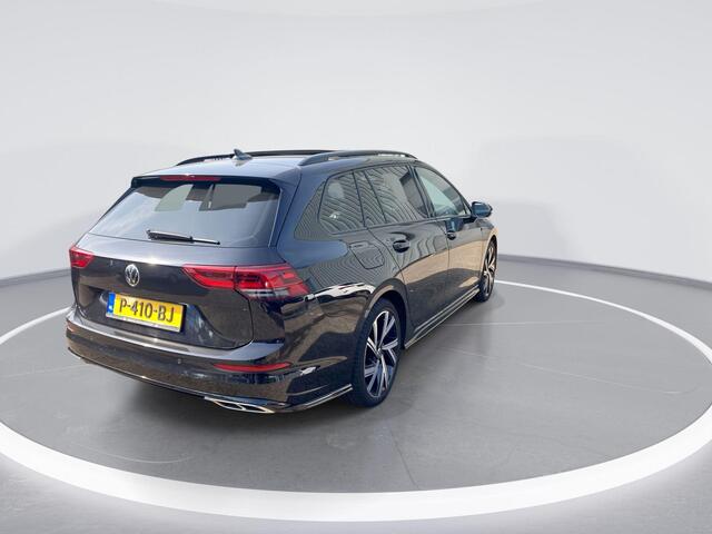 Volkswagen GOLF Variant 1.5eTSI/150PK DSG R-Line · Panoramadak · Navigatie · Parkeersensoren