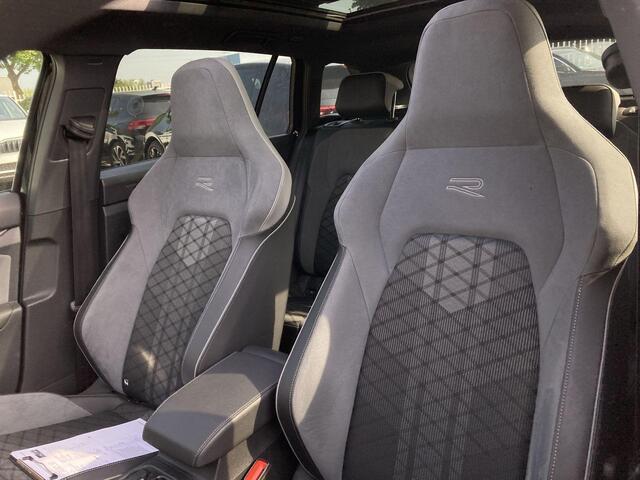 Volkswagen GOLF Variant 1.5eTSI/150PK DSG R-Line · Panoramadak · Navigatie · Parkeersensoren