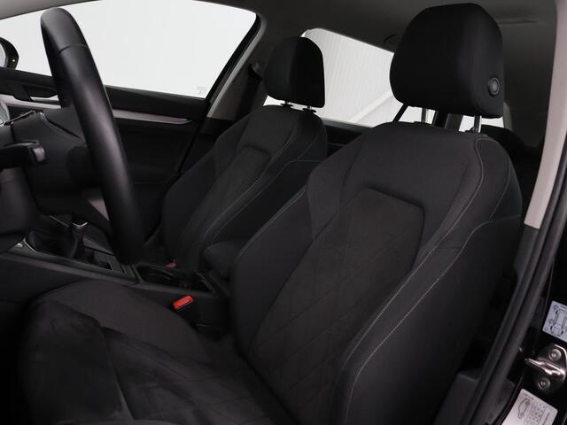 Volkswagen GOLF Variant 1.0 TSI Life Business | Stoel & Stuurverwarming | Memory | Carplay | Adaptive cruise | Sfeerverlichting | PDC
