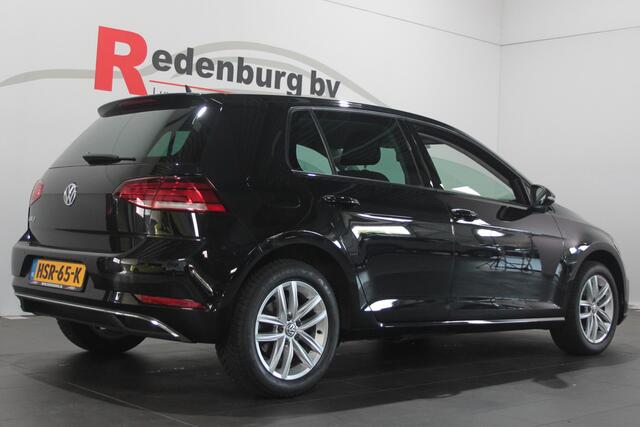 Volkswagen GOLF 1.0 TSI Trendline - Navi / Bluetooth / PDC