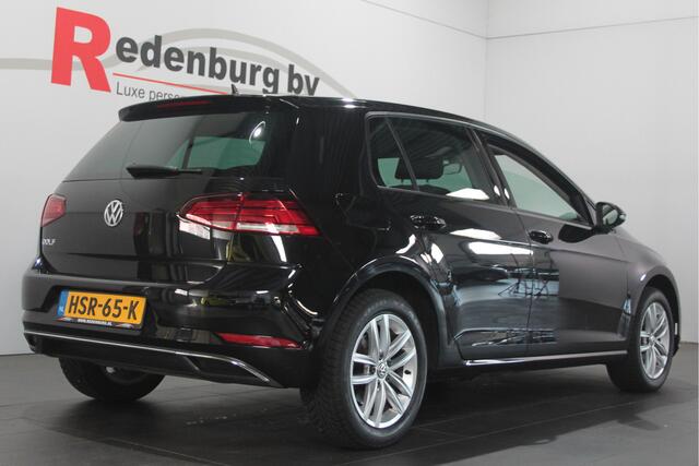 Volkswagen GOLF 1.0 TSI Trendline - Navi / Bluetooth / PDC