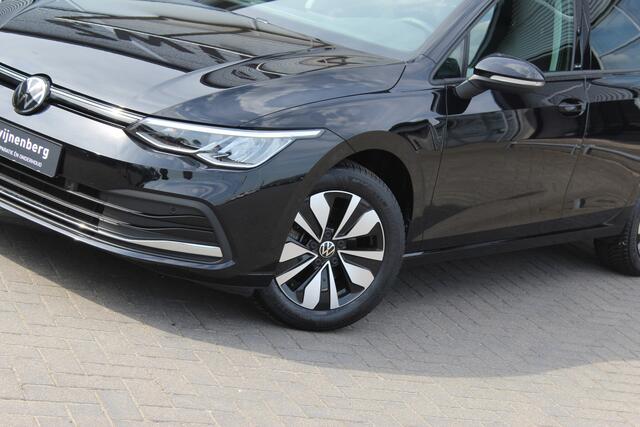 Volkswagen GOLF 1.5 eTSI DSG Move | ACC | Trekhaak | Carplay