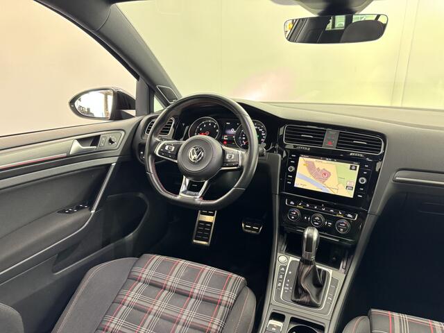 Volkswagen GOLF 2.0 TSI GTI DSG / Pano / Keyless / Winter