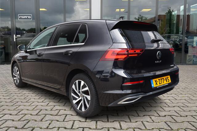 Volkswagen GOLF 1.4 eHybrid Style | ACC | Camera | Memory |
