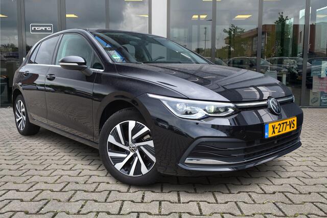 Volkswagen GOLF 1.4 eHybrid Style | ACC | Camera | Memory |