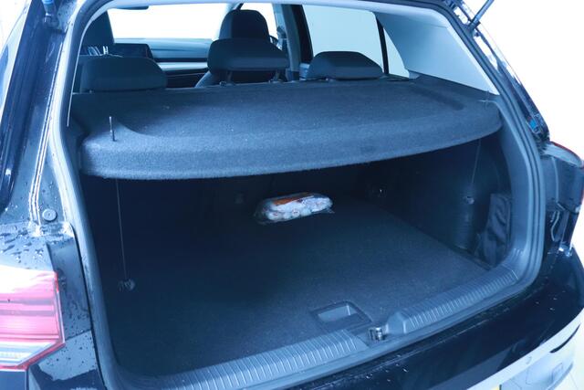 Volkswagen GOLF 1.0 TSI Life Clima/Navi/PDC