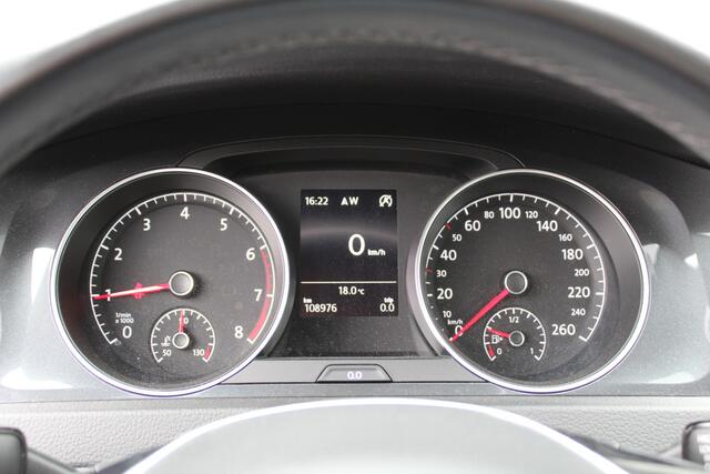 Volkswagen GOLF 1.5 TSI 131Pk Comfortline Business | Leder interieur | Apple carplay/Android auto
