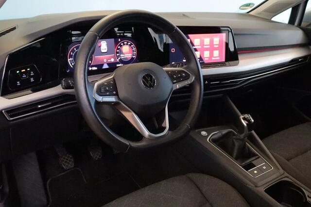 Volkswagen GOLF 1.0 TSI Life | NAVI | APPCONNECT | CLIMA | PDC V+A | ADAP CRUISE |