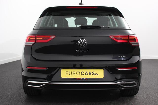 Volkswagen GOLF 1.5 eTSI 150pk DSG Style | Navigatie | Apple Carplay/Android Auto | Parkeersensoren | Adaptive Cruise Control | Blind Spot Assist | Stoel- en stuurverwarming | Ledverlichting | Virtual Cockpit | Lane Assist | Climatronic