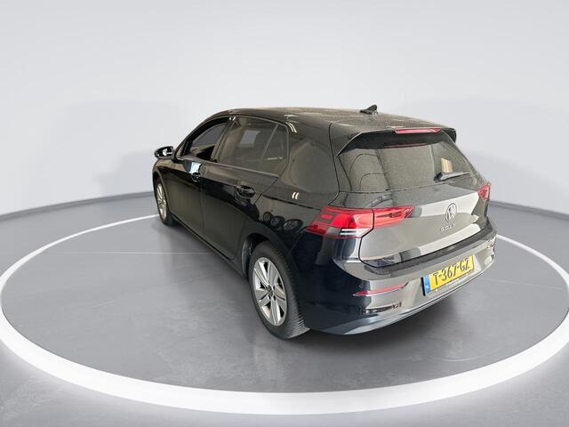 Volkswagen GOLF 1.0 Tsi 110pk Life · Apple/Android Car Play · Navi · P-Sensoren · ACC · Sfeerverlichting · 16'' Inch · Garantie t/m 21-06-2027 of 100.000km