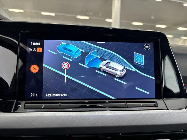 Volkswagen GOLF 1.0 Tsi 110pk Life · Apple/Android Car Play · Navi · P-Sensoren · ACC · Sfeerverlichting · 16'' Inch · Garantie t/m 21-06-2027 of 100.000km