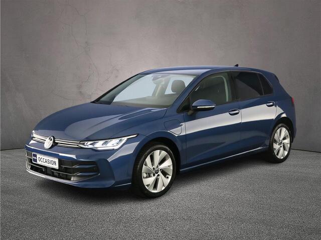 Volkswagen GOLF Life Edition 1.5 TSI eHybrid 204pk DSG Automaat Adaptive cruise control, Achteruitrijcamera, Stuurwiel verwarmd, LED koplampen, App connect, Parkeersensoren