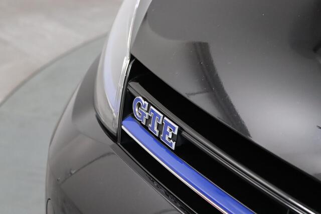 Volkswagen GOLF 1.4 TSI GTE, Panoramadak, Volleder, Navigatie, Apple Carplay/Android Auto