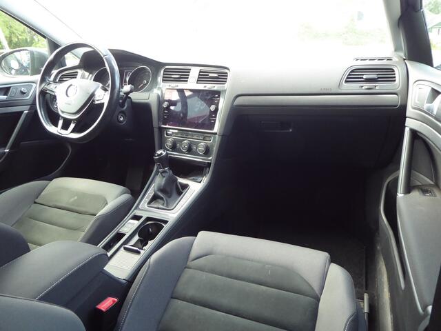 Volkswagen GOLF Variant 1.5 TSI Comfortline Business 2020 NAVI, CARPLAY, CRUISE, CLIMA, PDC!!