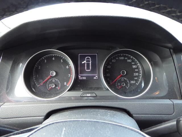 Volkswagen GOLF Variant 1.5 TSI Comfortline Business 2020 NAVI, CARPLAY, CRUISE, CLIMA, PDC!!