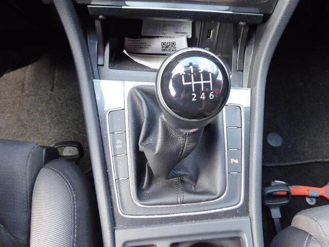 Volkswagen GOLF Variant 1.5 TSI Comfortline Business 2020 NAVI, CARPLAY, CRUISE, CLIMA, PDC!!