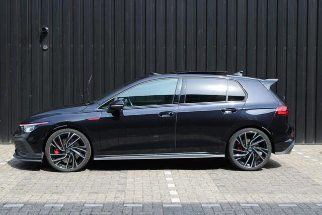 Volkswagen GOLF 2.0 TSI GTI CLUBSPORT PANO HARMAN KAR HUD IQLIGHT